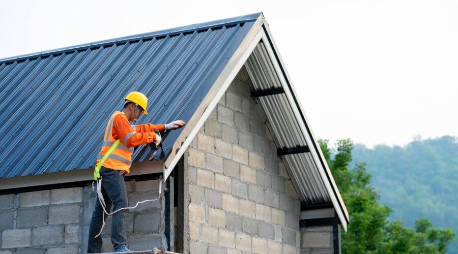 Professional residential roofers in Selma, AL